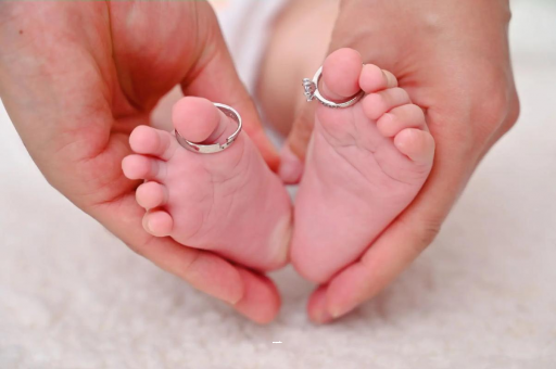 燕郊孕妇肚子隐隐作痛